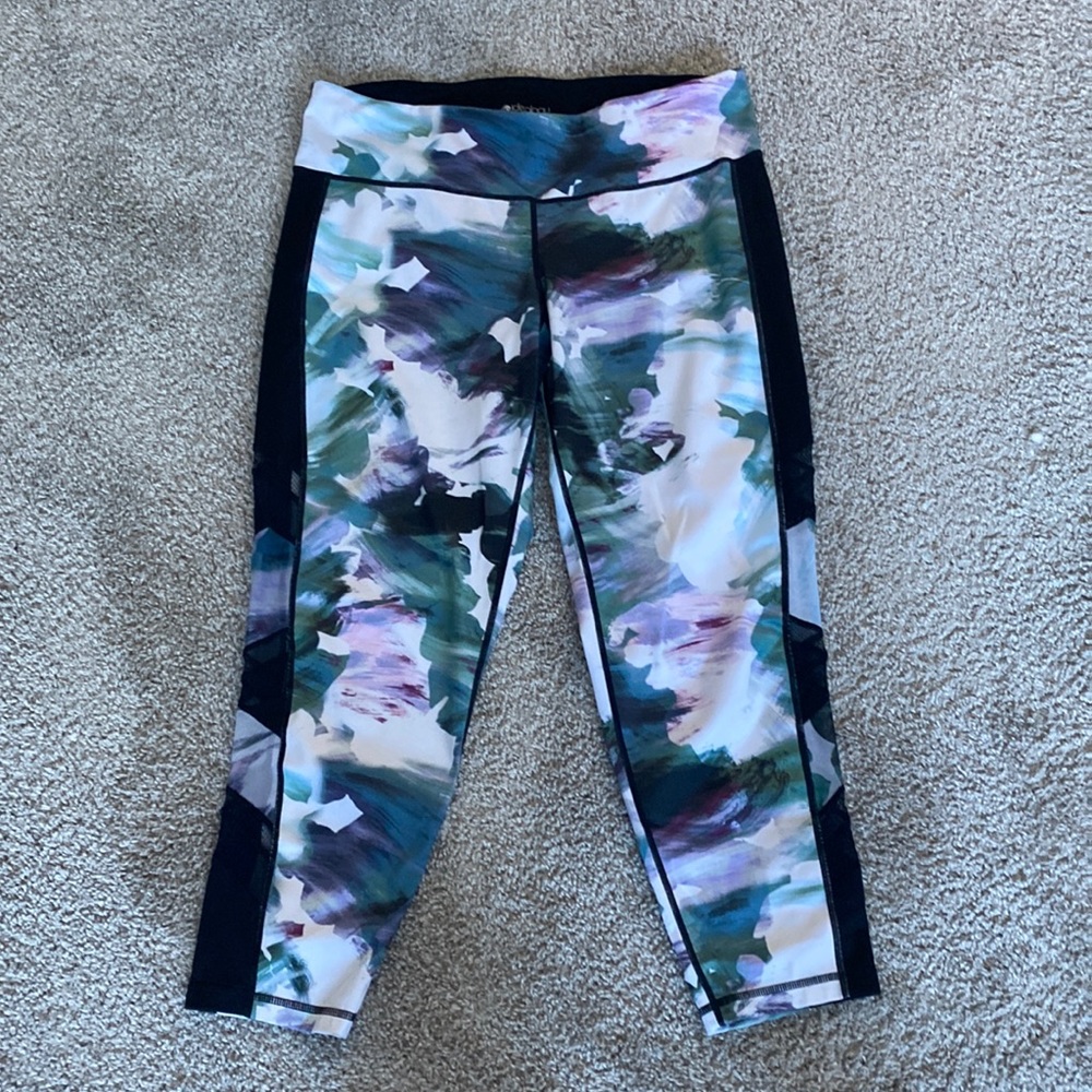Ideaology yoga pants. Size XL only